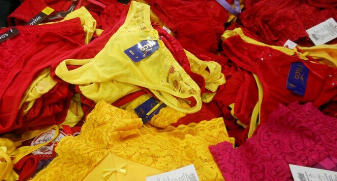 ¿Qué significa el color de calzones en Año Nuevo? Úsalos. - Kebuena