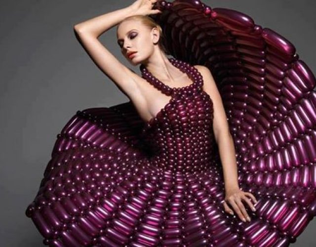 Vestidos hechos de globos Kebuena