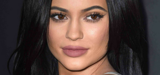 Porque Kylie Jenner No Enseña A Su Hijo