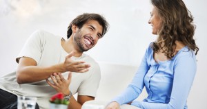 como-comporta-mujer-cuando-esta-enamorada-destacada