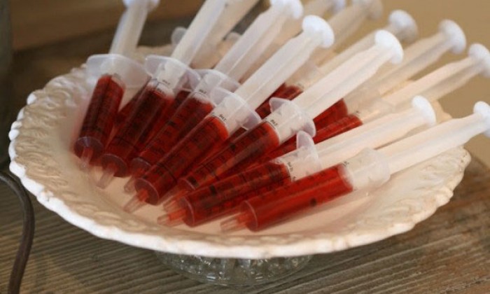 snacks-halloween-jeringas-chamoy