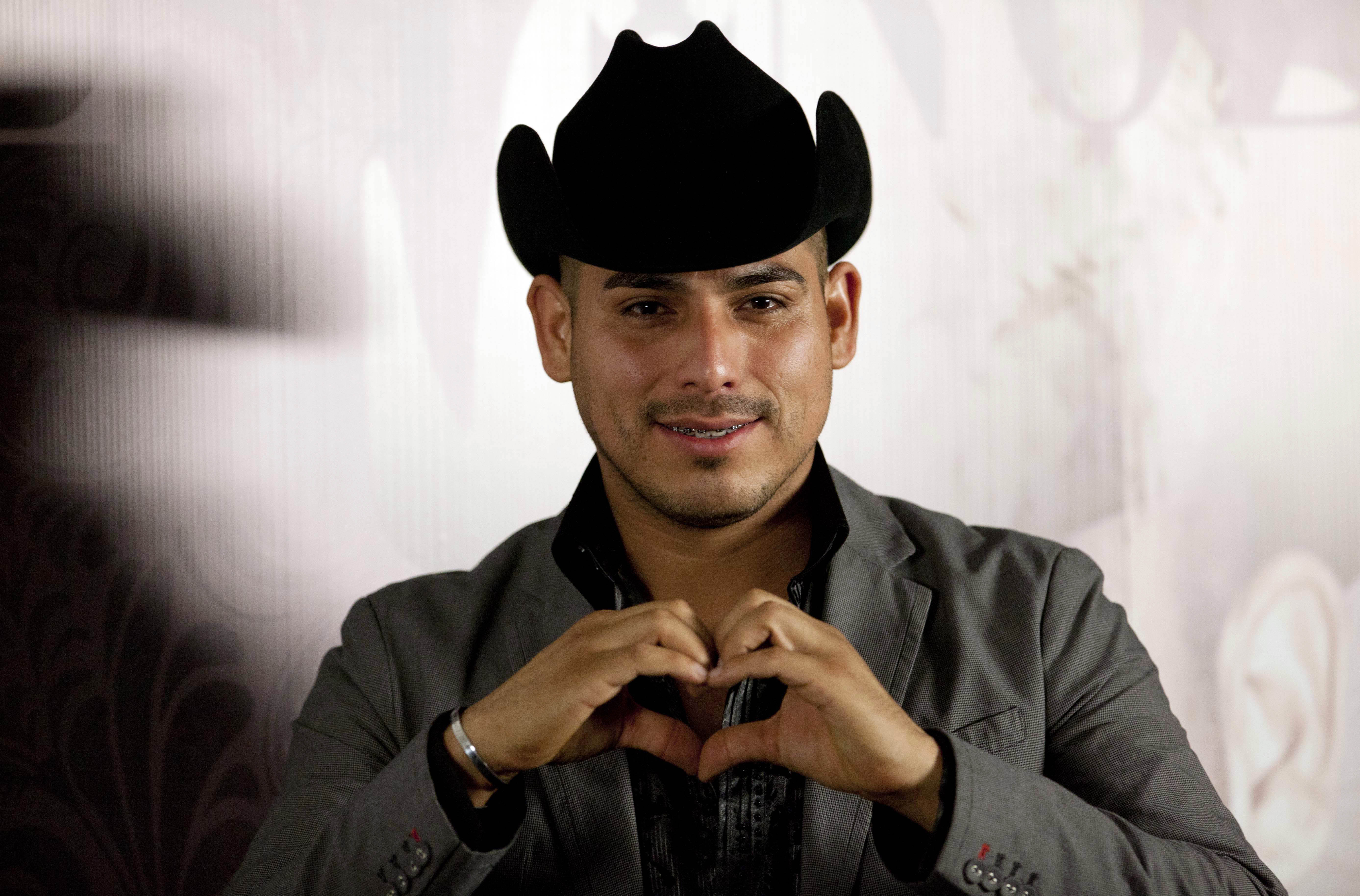Espinoza Paz ¡Espinoza Paz todo un éxito en Colombia! - Kebuena