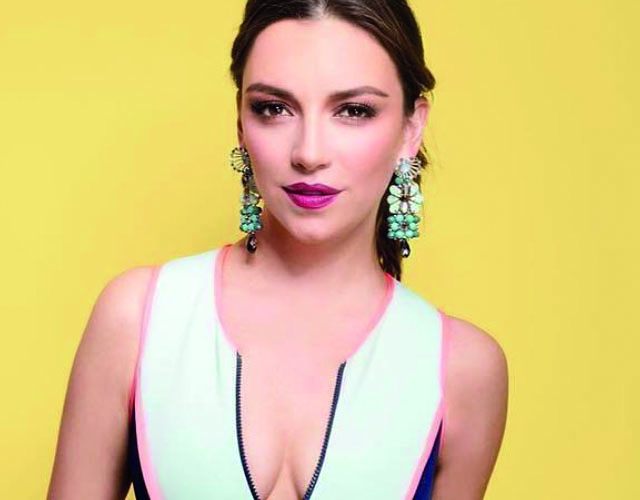 Regina Blandón, más guapa que nunca