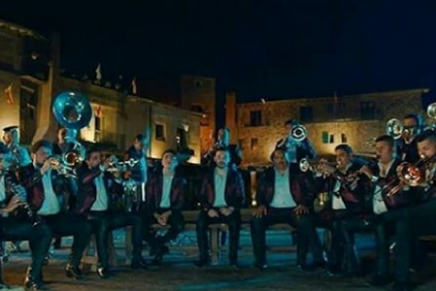 Banda Los Sebastianes está de manteles largos por el estreno de su nuevo video.