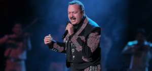 Pepe Aguilar está teniendo un éxito tremendo con un show que a la gente le está encantando