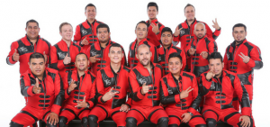 La Banda Tierra Sagrada conquistó la Feria Comalcalco de este año, cantando sus más grandes éxitos musicales con los que enamoraron a sus seguidores.