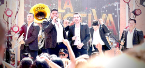 La banda del género regional mexicano, La Adictiva, se ha mostrado muy atenta a sus seguidores, a quienes han dado a conocer varias sorpresas.