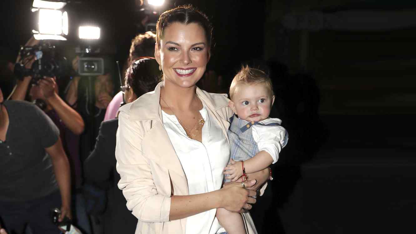 marjorie de sousa e hijo