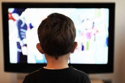 ¿Por qué los niños ven tantas veces las mismas películas?