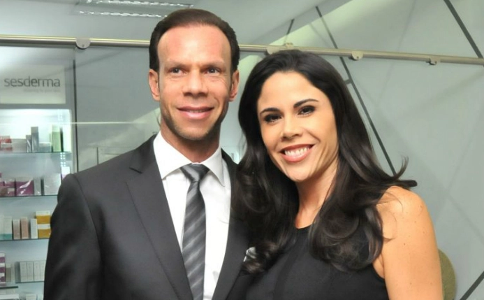 paola-zague