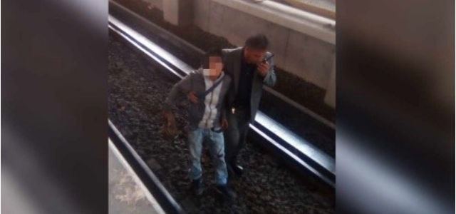 ladrón cae a las vías del metro