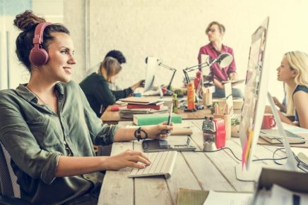 Si adornas antes de Navidad no estás loca, eres más feliz