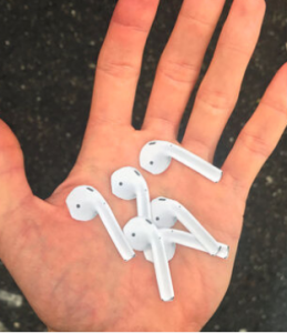 auriculares-inalámbricos-falsos-broma-viral