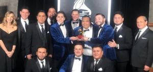 Banda los Sebastianes ganan el 1er Grammy Latino del regional mexicano