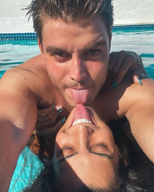 Novia les pide 50 dólares a sus invitados para entrar a su boda