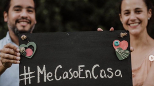 Pareja celebra su boda virtual y transmite en vivo por las redes