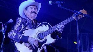 Don Chayo y Su Fortaleza Norteña