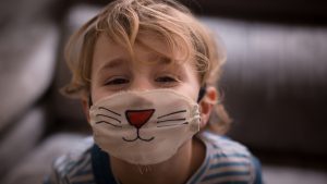 los-cubrebocas-pueden-afectar-a-los-ninos-menores-de-2-anos