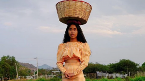 Karen Vega, primer modelo oaxaqueña en la portada de famosa revista