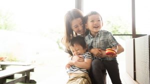 de-acuerdo-a-un-estudio-el-segundo-hijo-es-el-mas-travieso