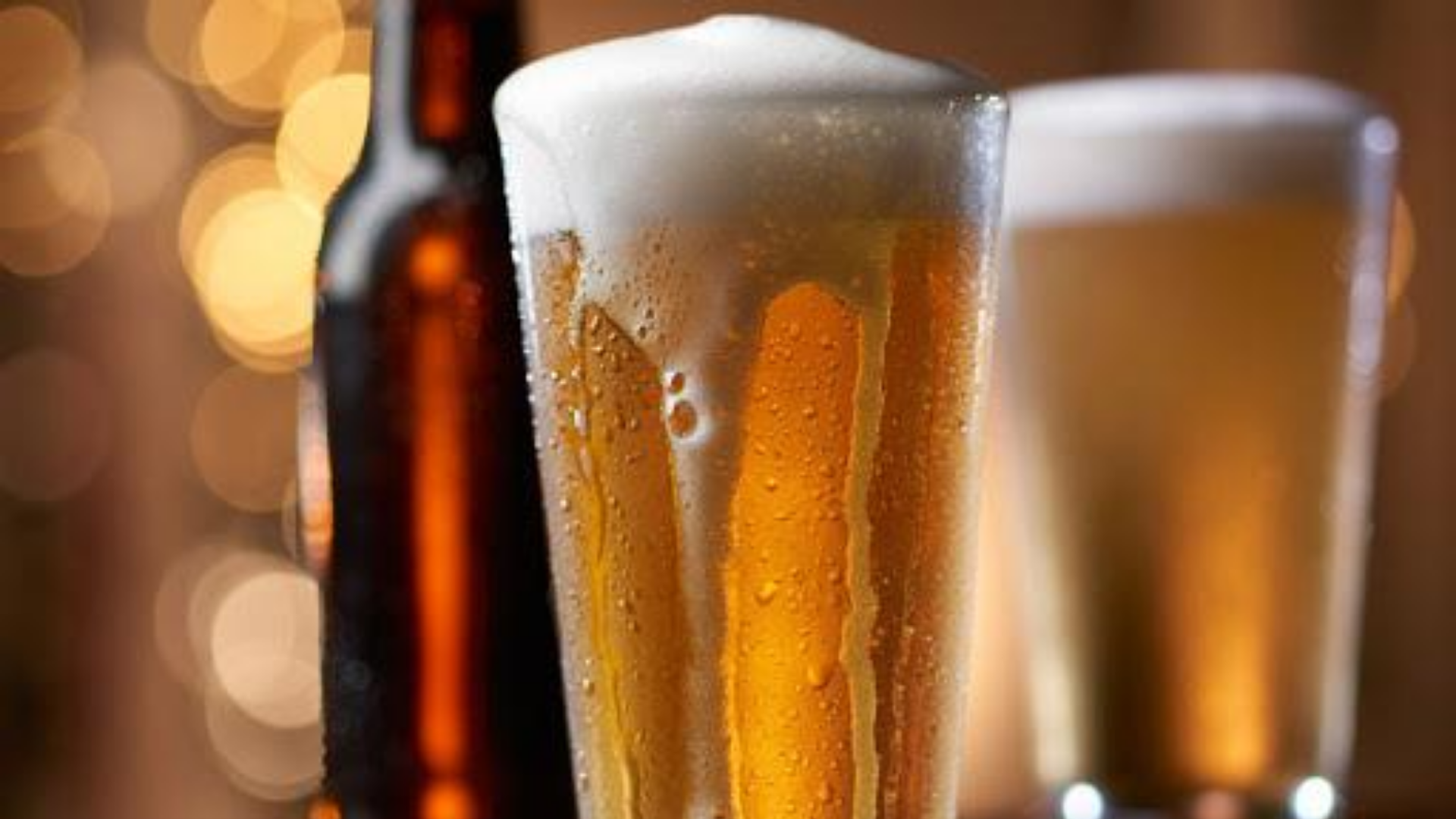 Mexicanos gastan 850 pesos en consumo de cerveza