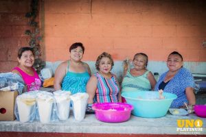 Joromy como toda niña emocionada por sus XV años, por causa de la pandemia ha tenido que cambiar los planes, lo que antes era un plan de fiesta, diversión, amigos 