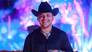 Christian Nodal contó cómo fue conocer a Ariel Camacho al inicio de su carrera