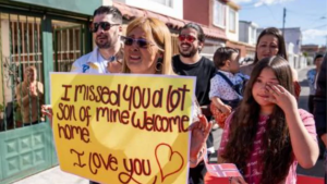 Le roban a su hijo en Colombia y 32 años después se reencuentran