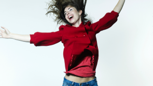 Crean pantalones de mezclilla inteligentes para verte más delgada