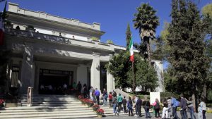 "Las Damas de Los Pinos"