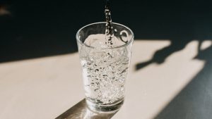 beber agua