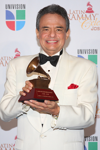 El Príncipe de la canción, José José, ganó el segundo lugar del Festival de la Canción Latina en la Ciudad de México (OTI)