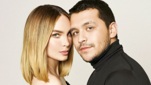 Así disfruto Belinda con su suegra en el concierto de Christian Nodal