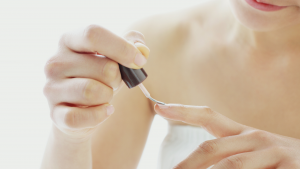 Estos son algunos remedios caseros para fortaleces tus uñas