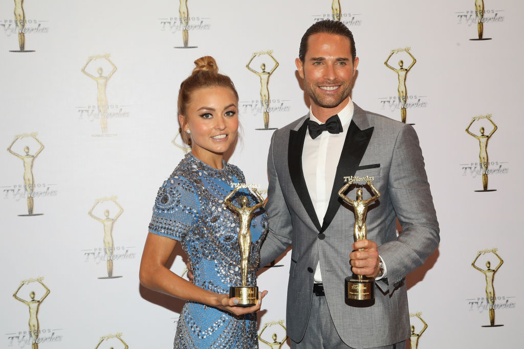 Angelique Boyer and Sebastian Rulli 