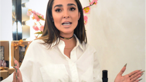 Manelyk se inyecta los glúteos y cuenta su desagradable experiencia