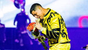 Eduin Caz festeja sus 28 años a lo grande y celebra en Chicago