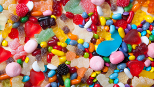 ¡Trabajo de los sueños! Pagarán por comer dulces todos los días