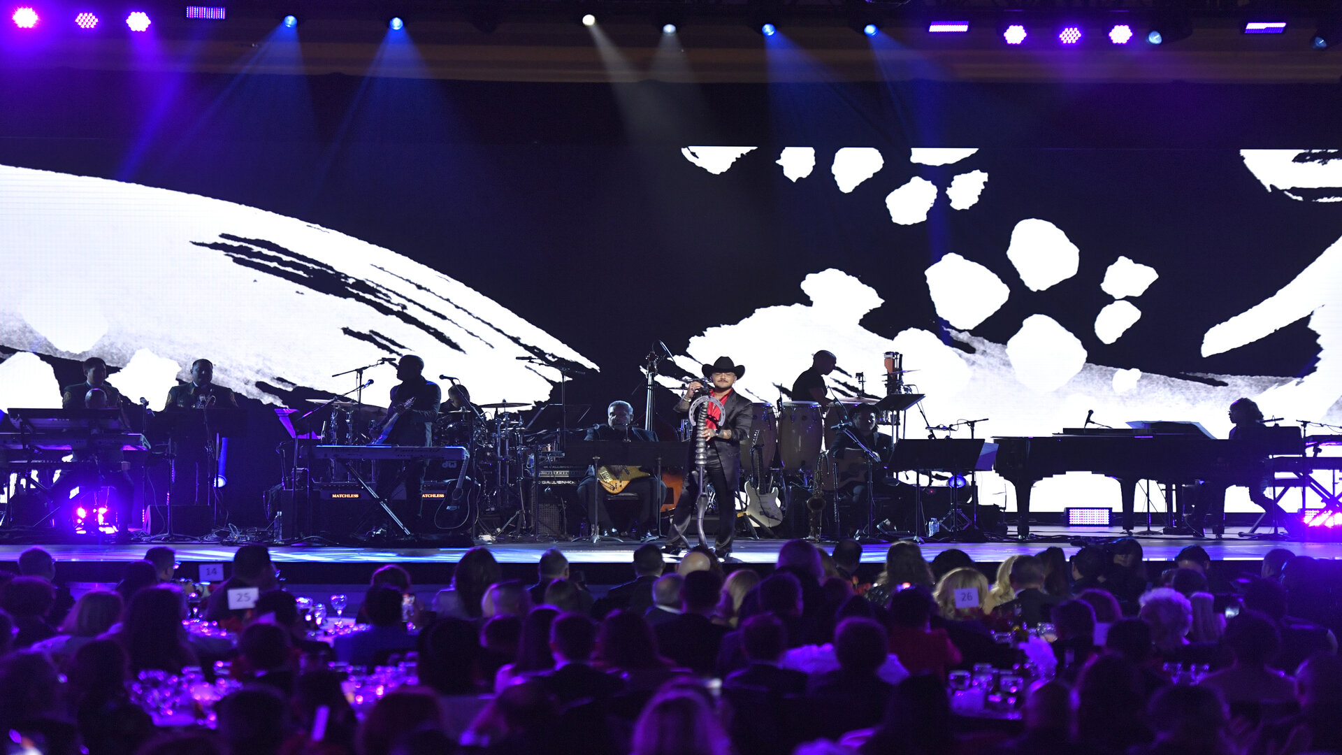 Christian Nodal dará concierto en Guadalajara