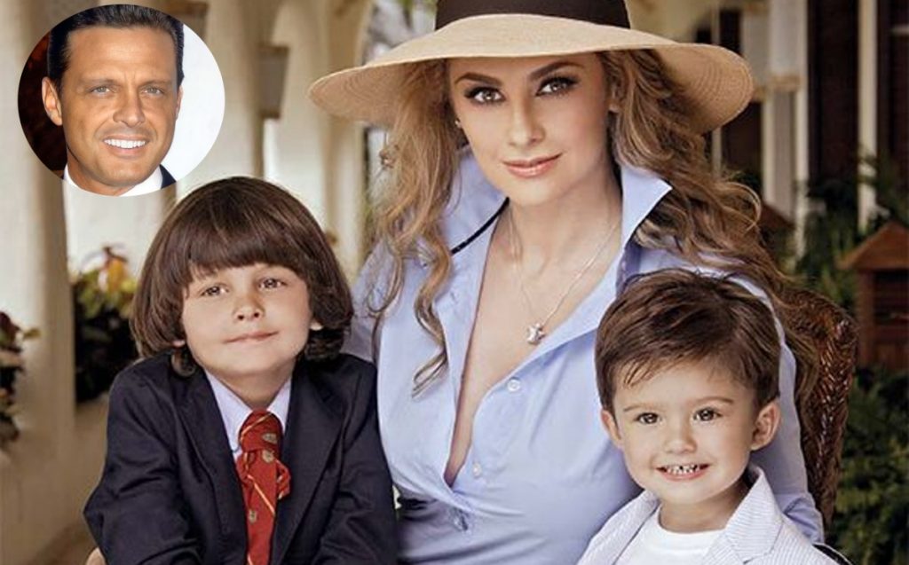 Aracely Arámbula y sus hijos