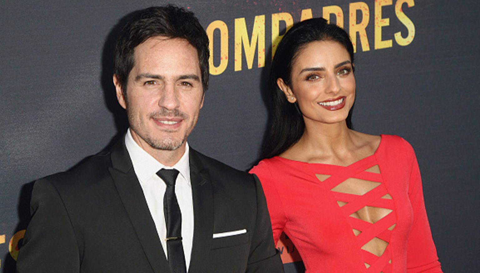 Se ha confirmado que Aislynn Derbez y Mauricio Ochman regresan como pareja