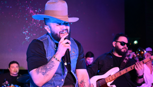 carinleónconciertopachuca