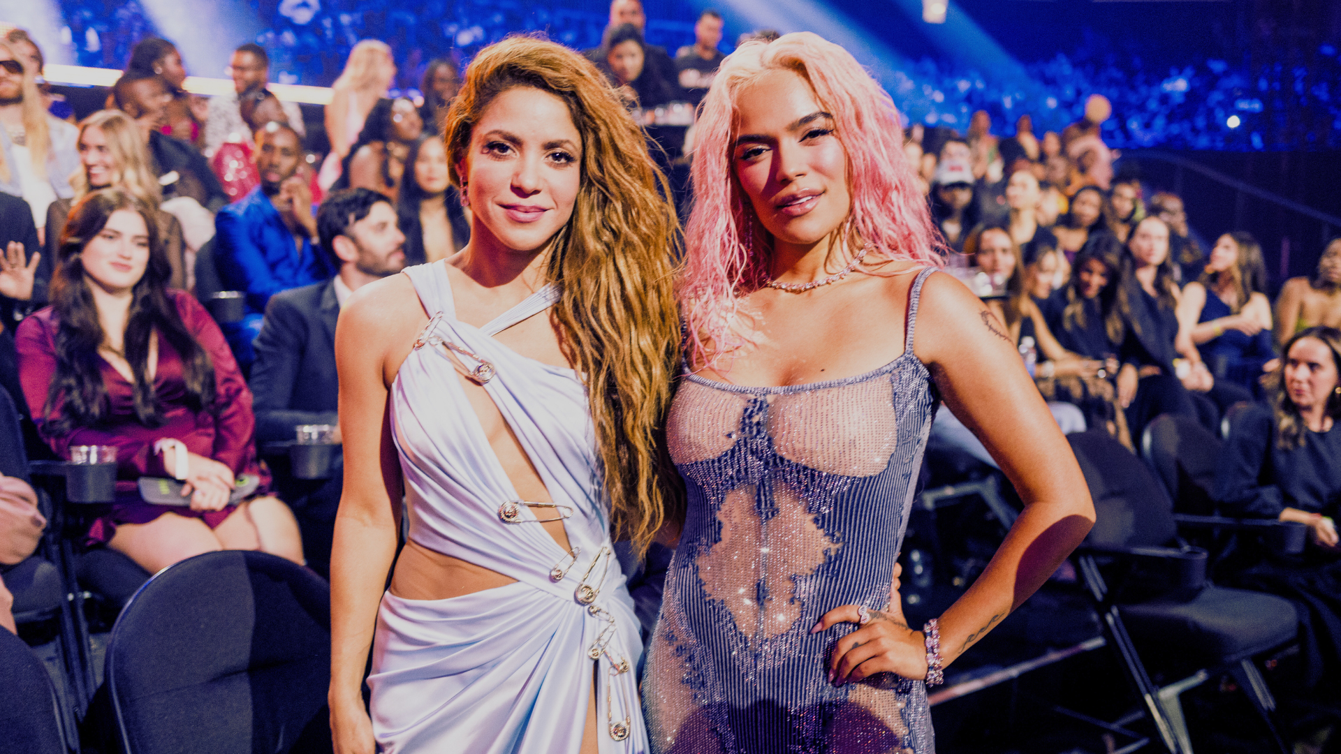 Shakira y Karol G "Mujeres del Año".