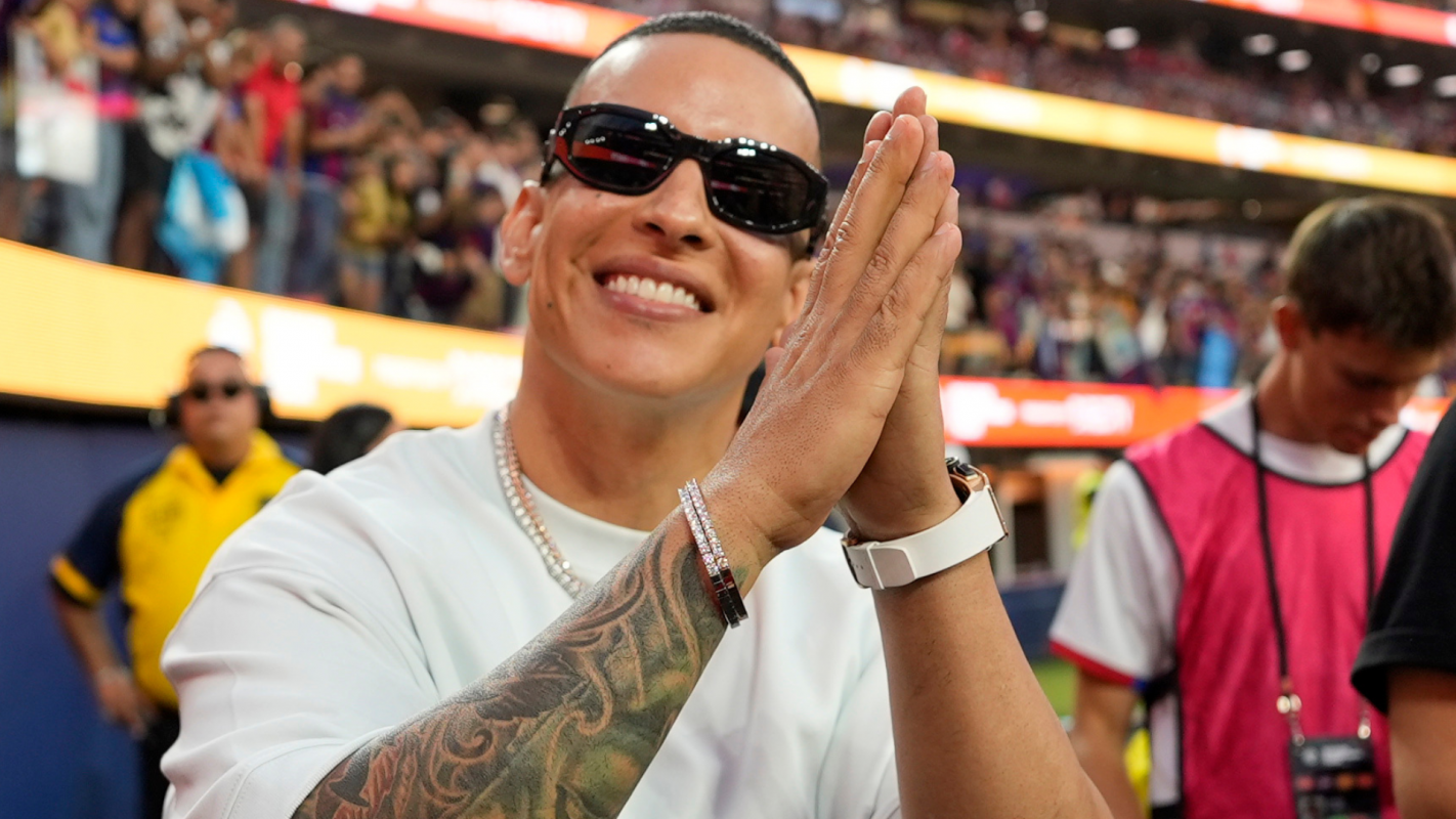 Daddy Yankee regresa con nueva canción.