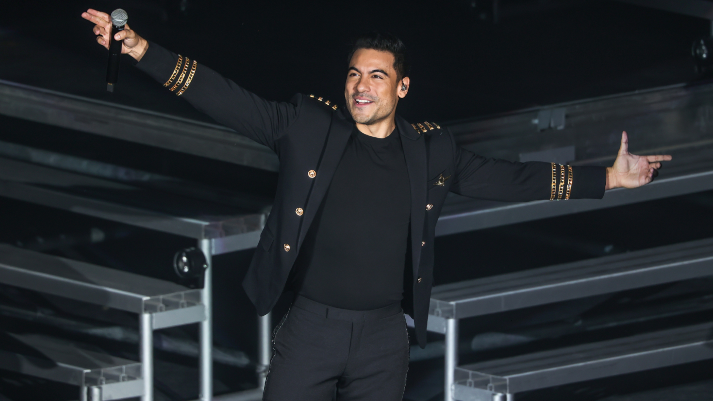 Carlos Rivera en concierto