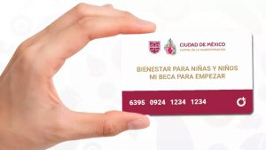 Beca-Utiles-y-Uniformes-2025