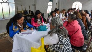 Pension-Mujeres-30-64