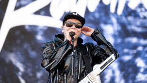 Raymix en La Santa Fiesta 2025