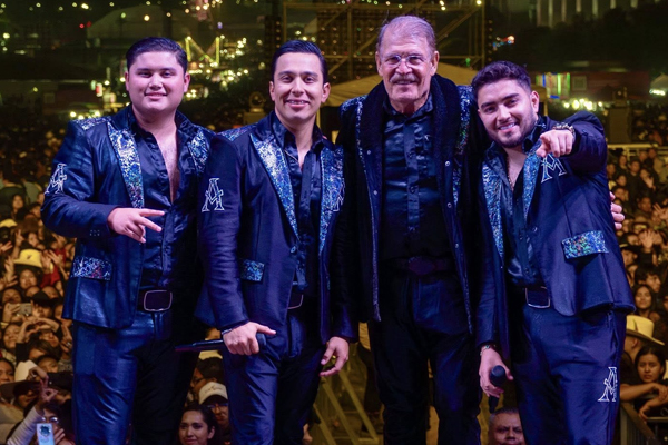 La Arrolladora Banda El Limón 2025