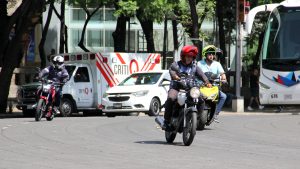 The number of motorcycles circulating in CDMX increases, exacerbating the city's chronic traffic chaos and accidents